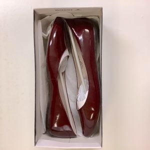 Nine West Wine Flats